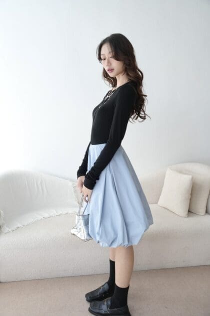 Alternative view of Bubble Midi Skirt in Blue