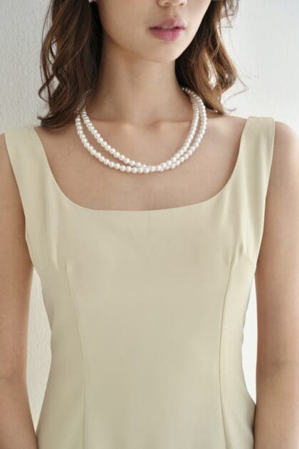 Alternative view of Rea Dress in Yellow