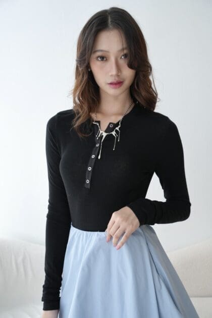 Miu Miu Inner in Black (Free Size)
