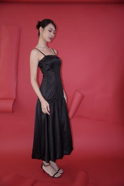 Bubble Long Dress in Black
