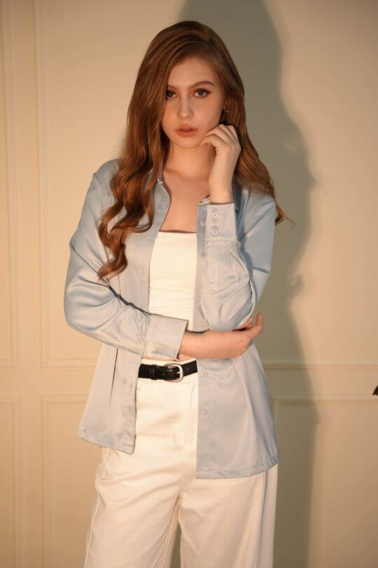 Alicie Blouse in Blue