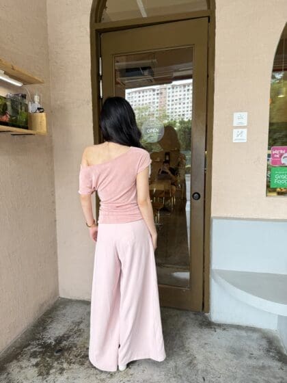 Alternative view of Lyra Top in Pink