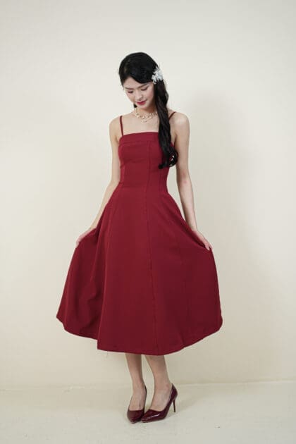 Alternative view of BO Kyley Dress in Red